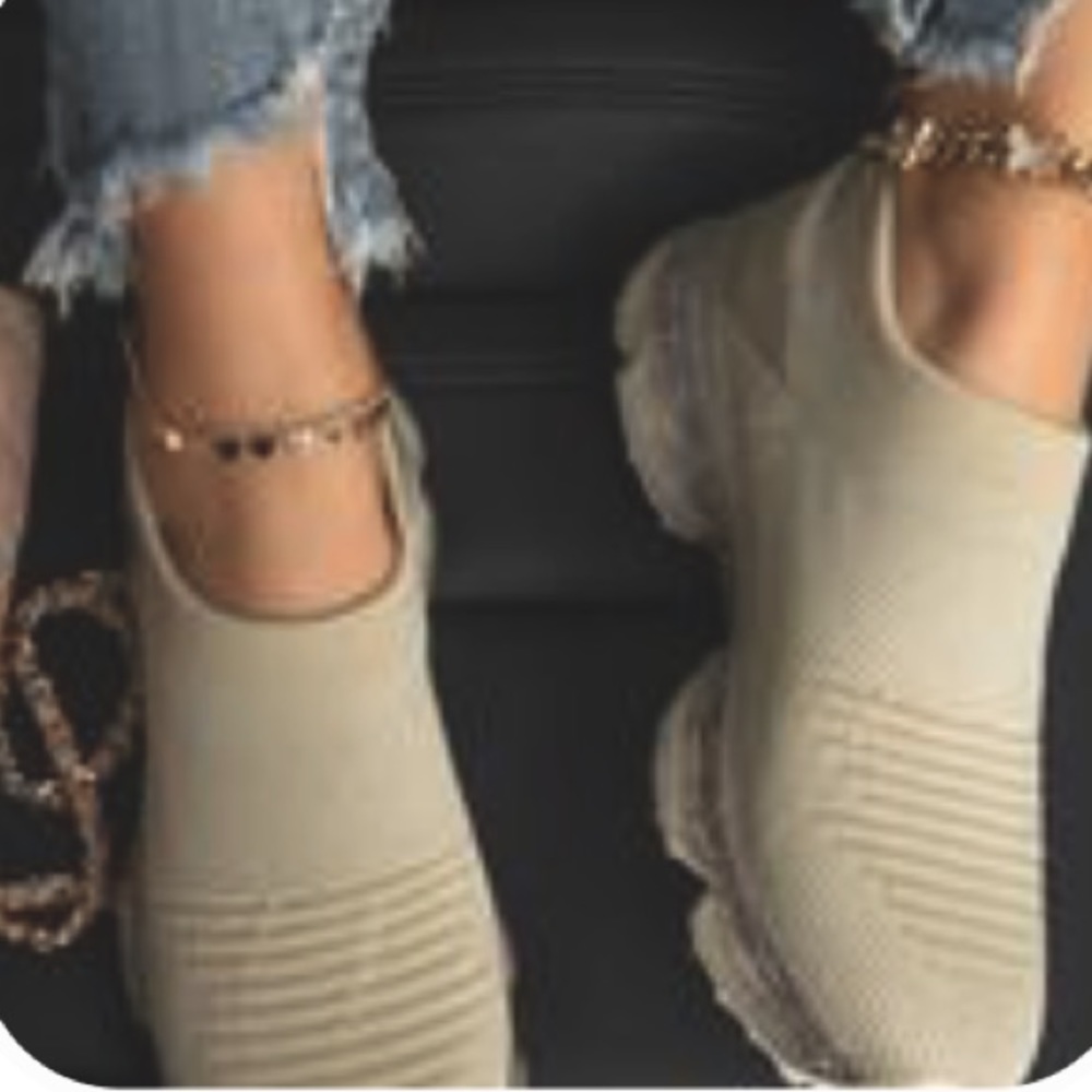 Miss Lola Nude Slip On Sneakers